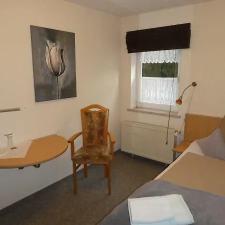 Guest house Gaststaette & Oelmuehle Oberschona