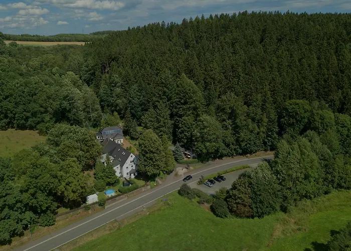 Gaststaette & Oelmuehle 2*